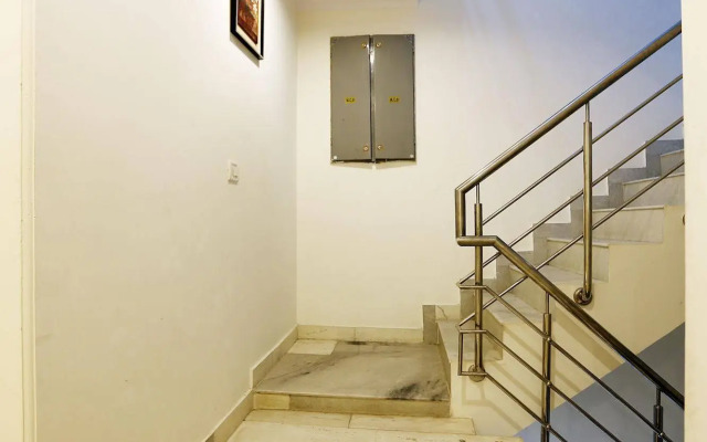 Airport Hotel Chanakya