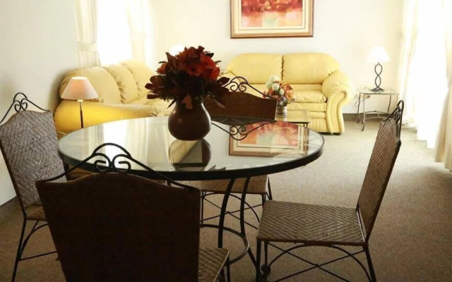 Suites Antique Apart Hotel