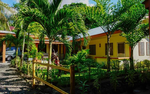 Marianita's Cottages