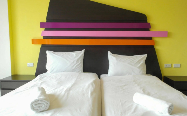 OYO 792 Omsaga Phuket Hotel