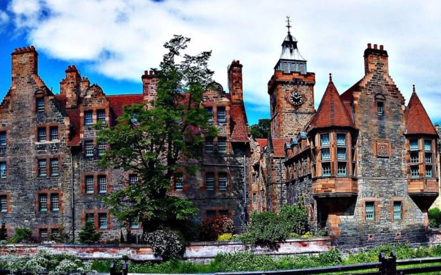 Bright & Stylish West End Apartment, Sleeps 2-4