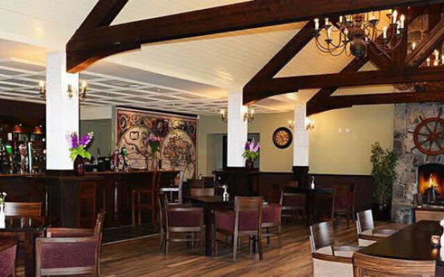 Burren Atlantic Hotel & Holiday Village