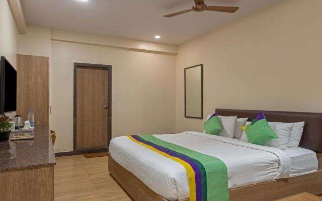 Treebo Seasons Comfort