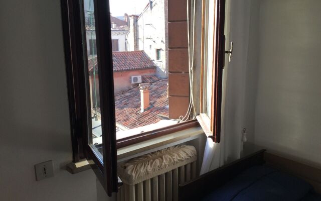 Venice Martinas Home