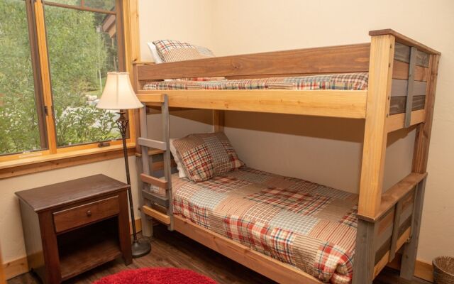 6506 Settlers Creek Townhomes by RedAwning