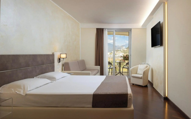 Hotel Savoy Palace - Tonelli Hotels