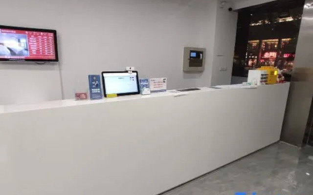 YIZHI hotel（Kunshan Anting Old Street&ZhaoFeng Road Subway Station）