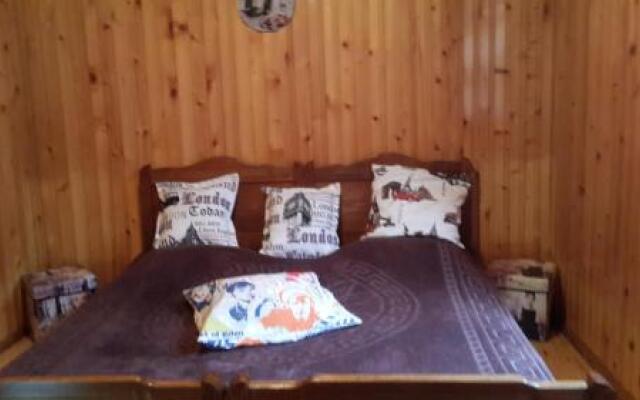 Surami Treehouse