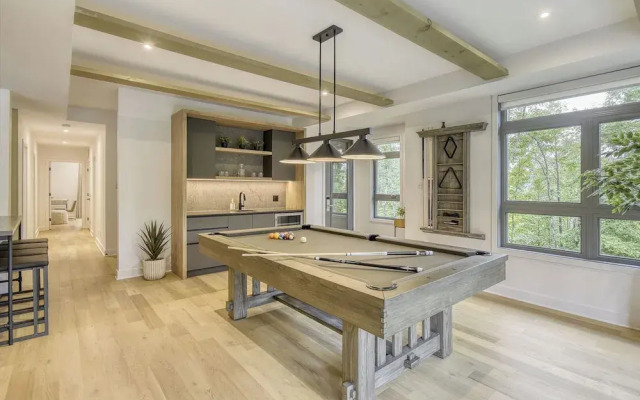 201 Verbier Building 7
