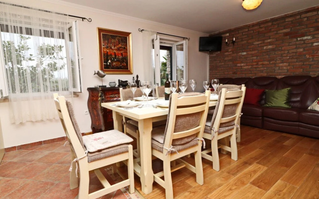 Stone House San Pelegrin