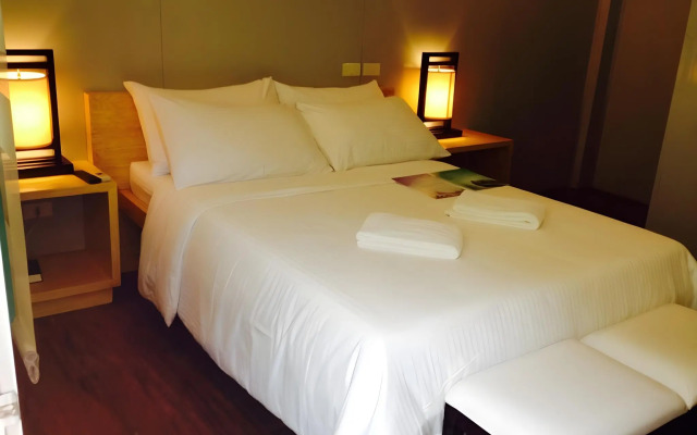 Shore Time Hotel Annex