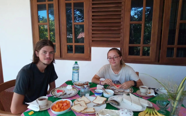 Cinnamon House