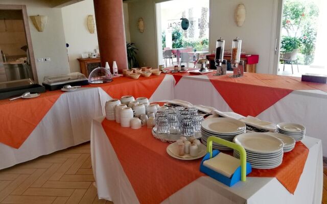 Aparthotel Tropical