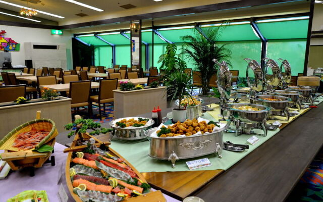 Shirahama Seaside Hotel