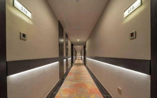 Grand Cozy Hotels