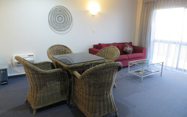 Harbour View Motel on Ahuriri Beach in Napier NZ with sea view suites