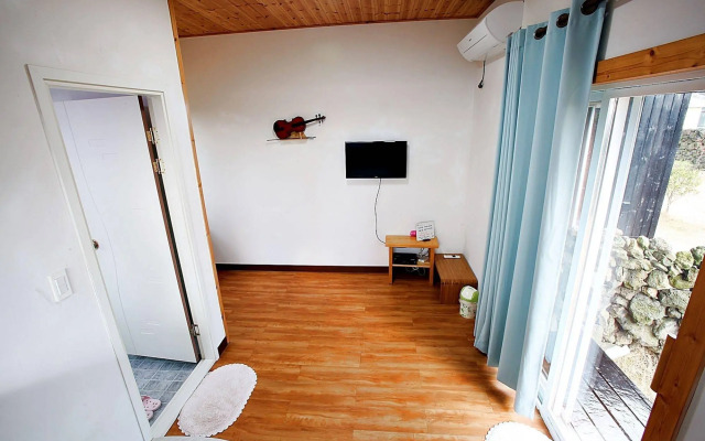 Jini Cottage