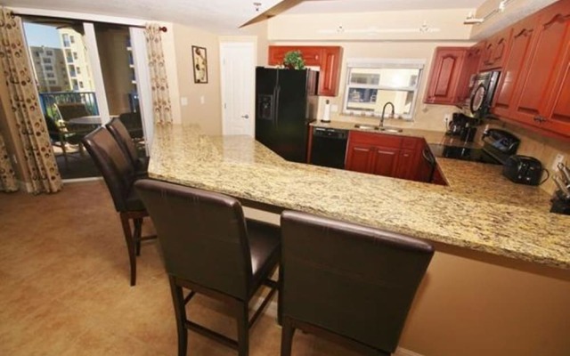 Oceanwalk 13-401 Apartment 3