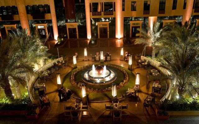 Al Mashreq Boutique Hotel