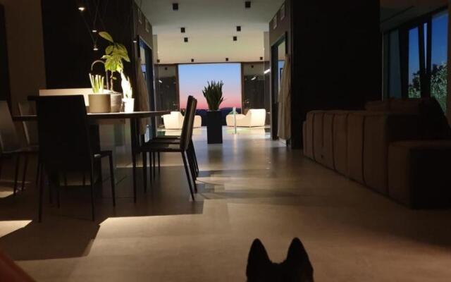 Sunset Suite SPA (Adults Only)