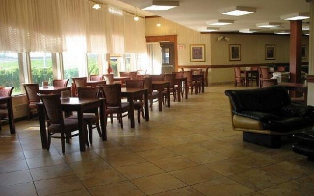 Days Inn by Wyndham Toledo