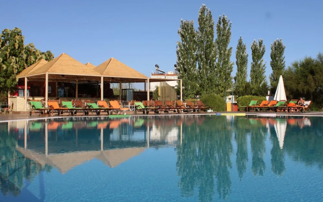 Hotel Rena