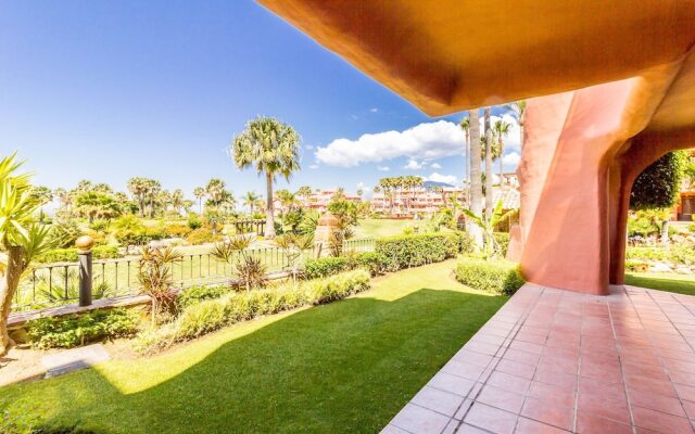 Frontline beach 3 bedroom apartment