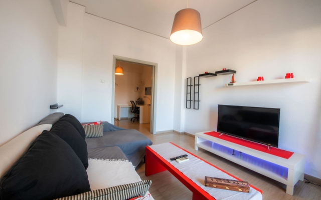 Spacious Living at Kallithea