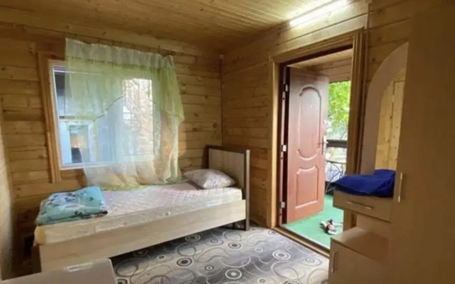 Cottages in Mozharova Scheli