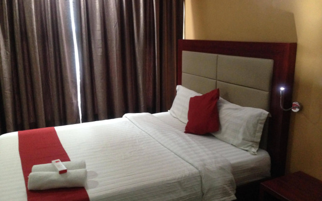 Cherry Midtown Hotel