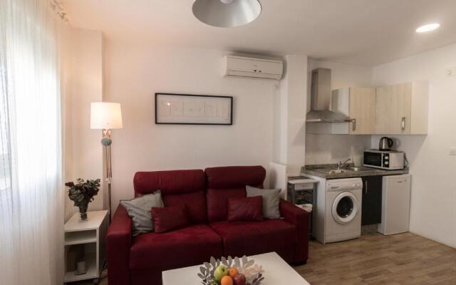 R&M Alojamientos C/Sierpes 46