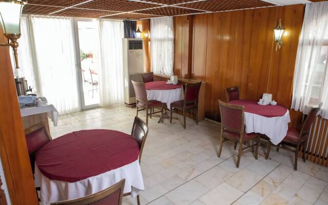 Mekan Otel Villa