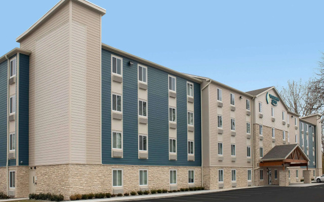 WoodSpring Suites Toledo Maumee