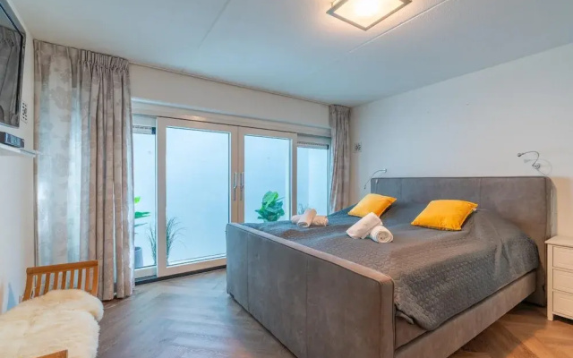 Charming Country House for 6 People