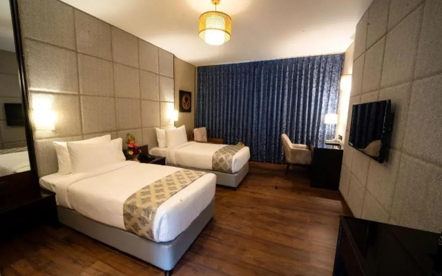Essentia Luxury Hotel Indore