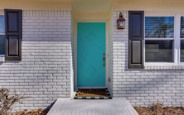 10 Mi to Uab: Inviting Home w/ Free Parking & Wifi