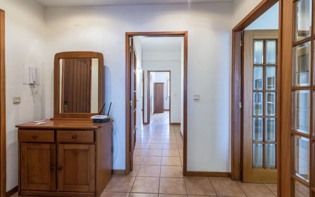 House and People - Quinta da Armada