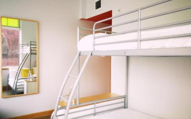 Planet Traveler Hostel