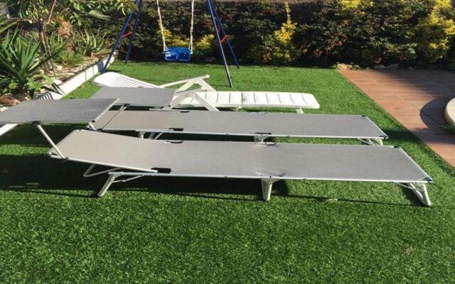 CALIFORNIA HOUSE IN CANYELLES by hlclub HUTB-15940