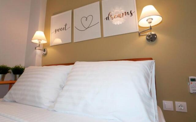 Bianca Suites