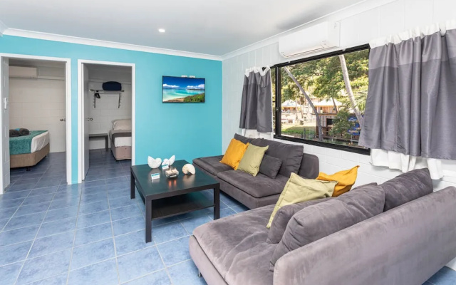Airlie Sun & Sand Accommodation 6