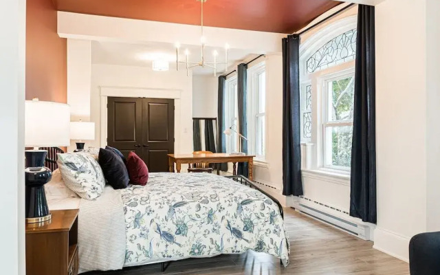 Manoir Highfield By Bower Hotel & Suites