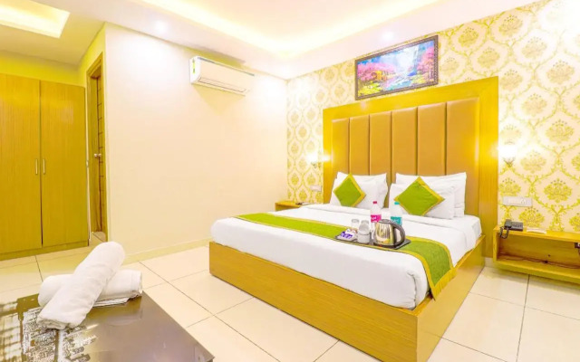 The Glory Hotel