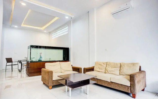 Collection O Almasarra Residence Near Ring Road Medan
