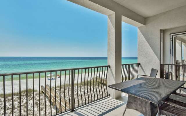 Luna Plata by Five Star Properties