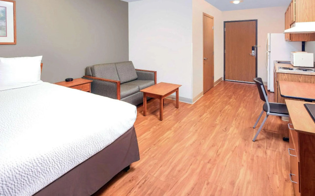 WoodSpring Suites Columbus NE I-270 Airport