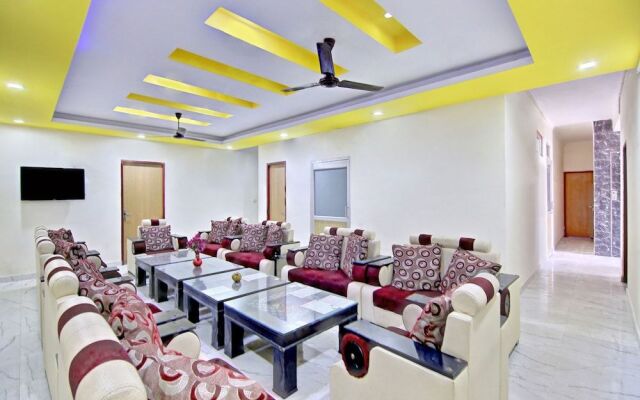 OYO Home 37509 Elegant Stay Jhajra Dehradun