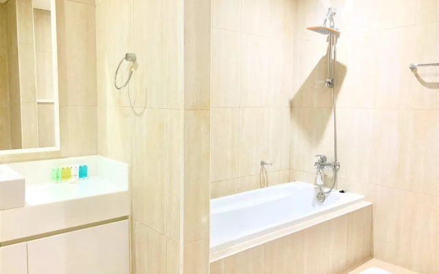 Luxurious Stay at the Walk JBR