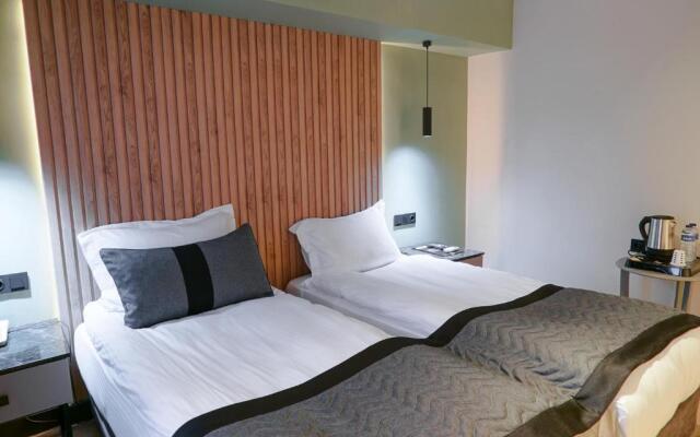 Polek Hotel