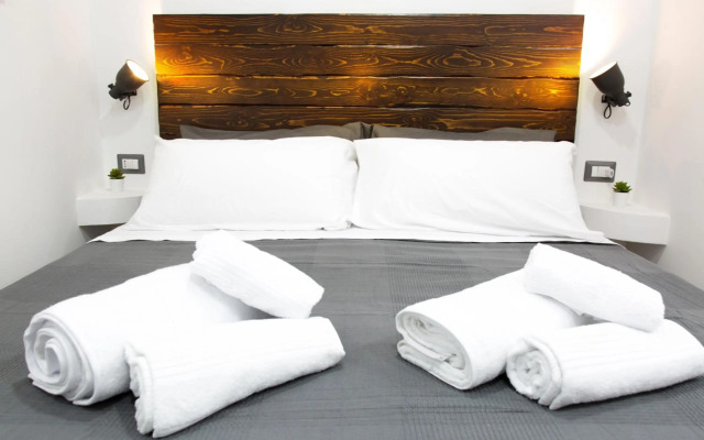 [Via Dei Tribunali–Duomo] Casina in Centro Storico